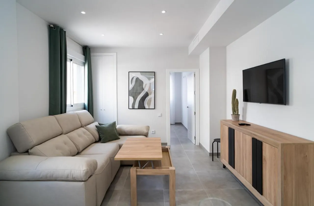 Apartament Aac Malaga - Apartamento Muy Comodo Y Bien Comunicado, A 1,3Km Del Centro